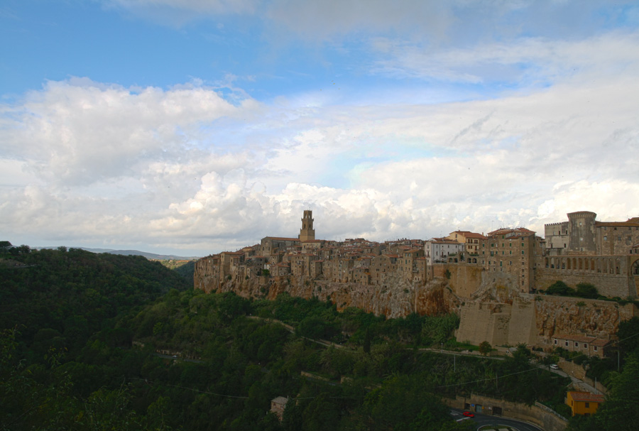 pitigliano-small